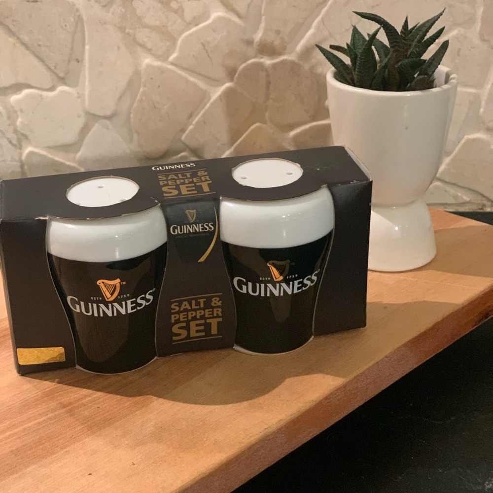 GUINNESS | Salt & Pepper Shakers | NIB